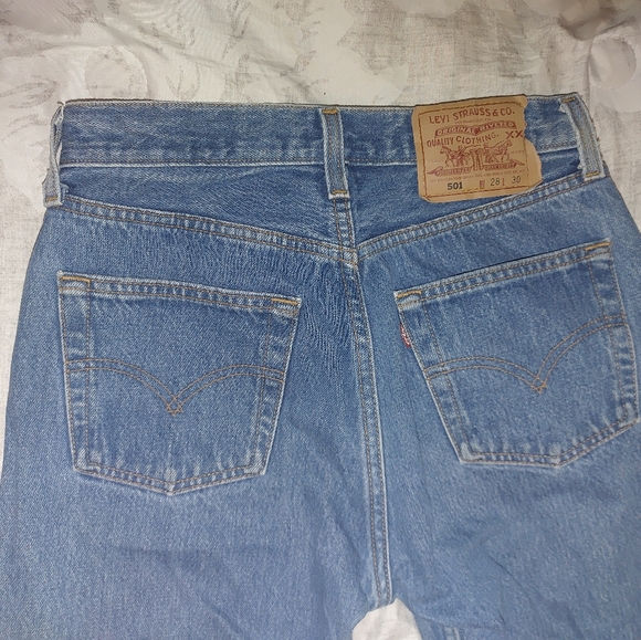 Vintage 90's Levis 501 jeans - Picture 6 of 12